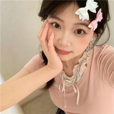 金发奇女
